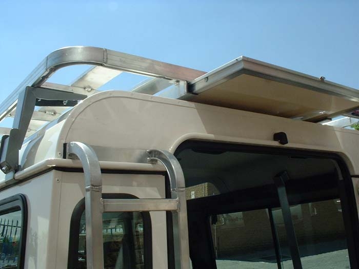 PLATEFORME PANIER LARGE RHINO RACK 1550 X 1165 MM