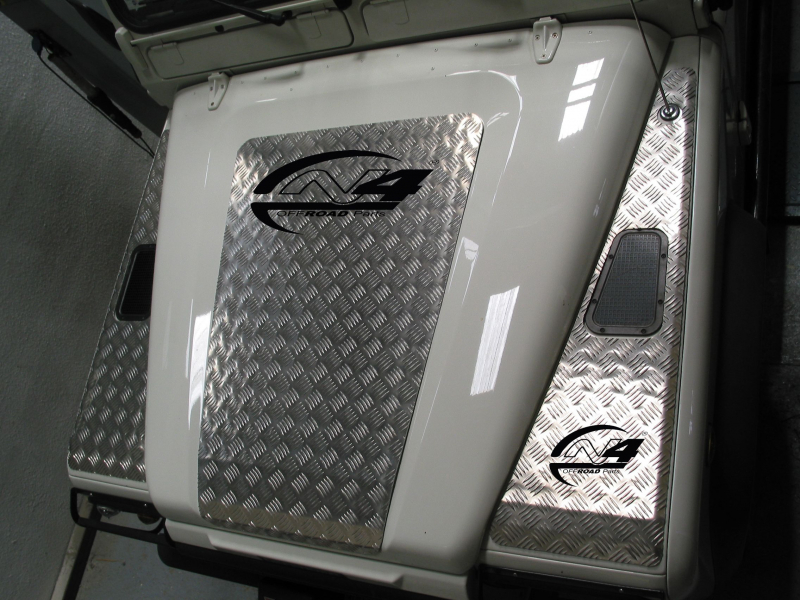 PROTECTION ALUMINIUM CAPOT LAND ROVER DEFENDER