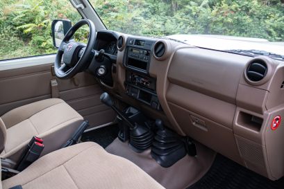 Toyota Land Cruiser 78 Facelift 2024 neuf en vente chez Equip Raid