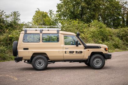 Toyota Land Cruiser 78 Facelift 2024 neuf en vente chez Equip Raid