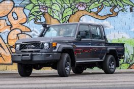 Toyota Land Cruiser 79 Facelift 2024 neuf en vente chez Equip Raid