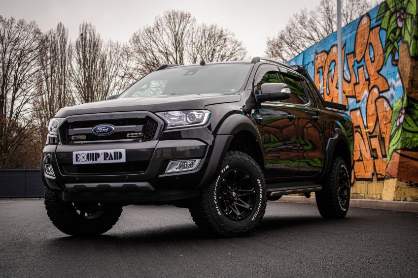 preparation-ford-ranger-wildtrack-black