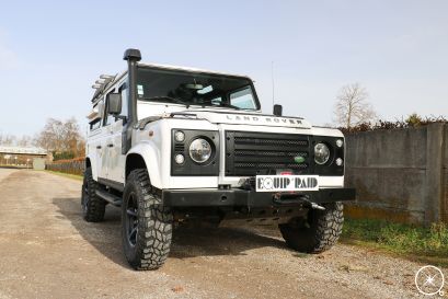 land-rover-defender-110-treuil-warn-1