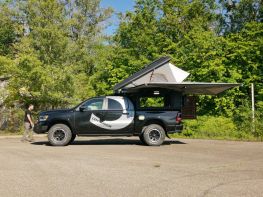 Canopy camper Alu-Cab ouvert - Dodge RAM