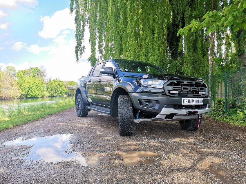 Ford ranger raptor noir