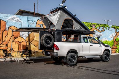 TOYOTA HILUX REVO - CANOPY CAMPER  EXTRA CABINE AMÉNAGÉ