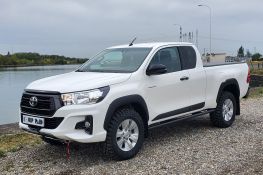 Préparation d'un Toyota Hilux Revo - Canopy camper Alu-Cab