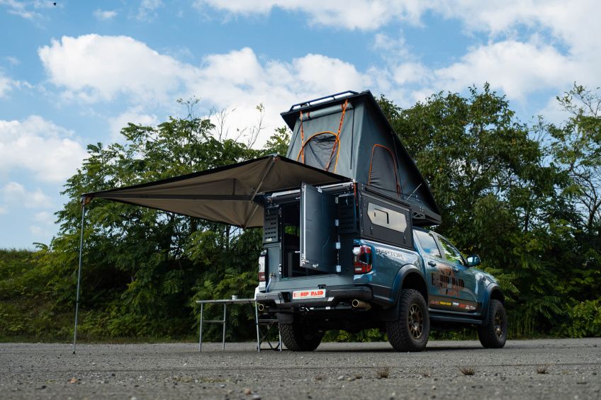 Ford Ranger Raptor 2023 équipé par equip'raid modcap alu-cab