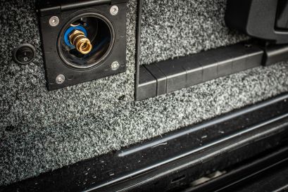 Ford Ranger Raptor 2023 préparé par Equip'Raid prise d'eau encastrable