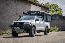 Préparation Toyota Hilux Revo - cellule Khaya Alu-Cab