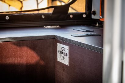 meubles rangements canopy camper alu-cab aménagement intérieur ford ranger