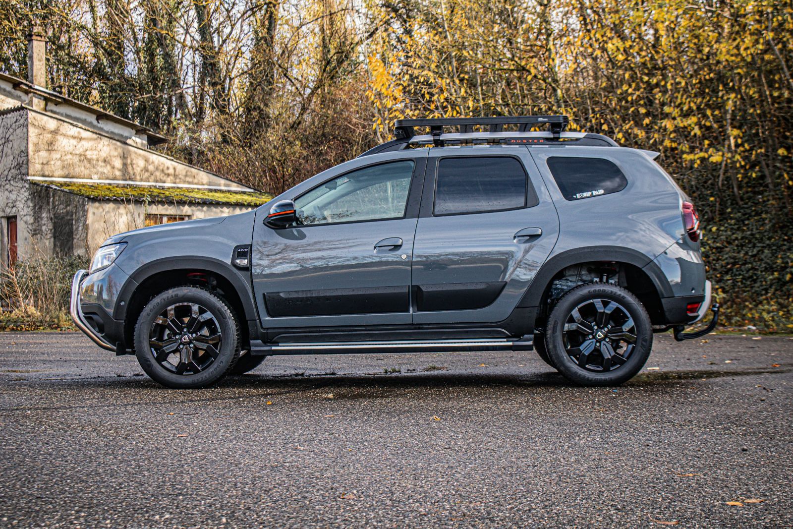 Jeu De 4 Couvre-boutons En Inox Brossé Pour Dacia Duster II (2018+) - Pour Lève-vitres électriques - Adhésif Inclus