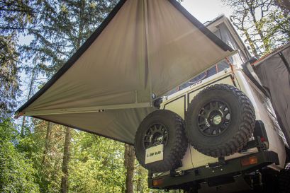 Préparation Land cruiser HZJ78 bivouac - auvent Alu-cab 