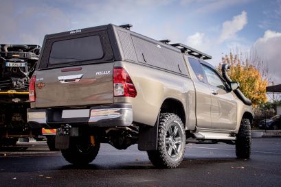 Hard top Alu-Cab explorer - Toyota Hilux Revo extra cabine