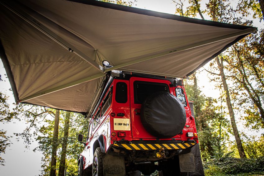 LAND ROVER DEFENDER 110 - RAID II - Tous les accessoires et les équipements  pour votre 4x4 sont chez Equip'Raid