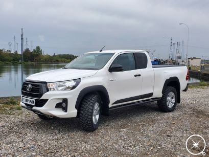 toyota-hilux-revo-rte-2