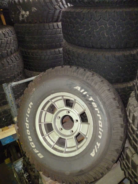 6 ROUES COMPLETES OCCASIONS (PNEUS + JANTES) POUR TOYOTA HDJ/HZJ100/105/78/79