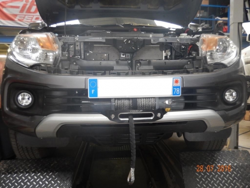 KIT MONTAGE DE TREUIL INTEGRE AU PARE CHOC D'ORIGINE  POUR MITSUBISHI L200 FIAT FULLBACK