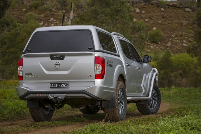 PARE CHOC ARRIERE SUMMIT BAR ARB POUR NISSAN NAVARA D23 A PARTIR DE 2016 AVEC RADAR DE RECUL