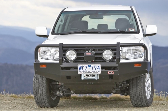 PARE CHOC WINCH BAR COMMERCIAL ARB POUR TOYOTA LANDCRUISER 200 V8 DE 2007 A 2012