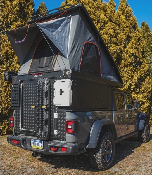 KIT DE MONTAGE POUR CANOPY CAMPER NOIR POUR JEEP GLADIATOR DOUBLE CABINE A PARTIR DE 2019