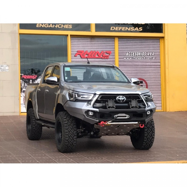 PARE CHOC DE REMPLACEMENT RHINO4X4 EVOLUTION 3 NOIR/CHROME POUR TOYOTA HILUX REVO A PARTIR DE 2021