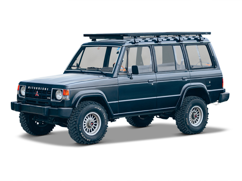 MITSUBISHI PAJERO L040 (1982-1990) SLIMLINE II ROOF RACK KIT - BY FRONT RUNNER