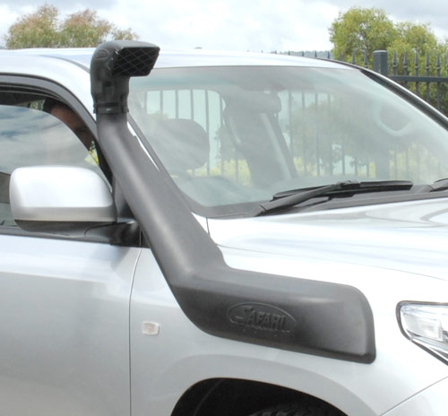 SNORKEL SAFARI POUR TOYOTA LANDCRUISER 200 V8 A PARTIR DE 2015