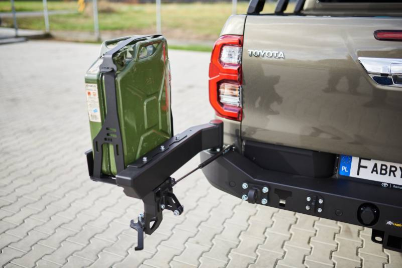 PORTE-JERRYCAN 20L POUR PARE-CHOC F4X4 SUR TOYOTA HILUX REVO 2016+