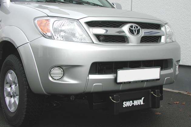 KIT DE MONTAGE POUR LAME A NEIGE HYDRAULIQUE SNO-WAY POUR TOYOTA HILUX/VIGO A PARTIR DE 2005