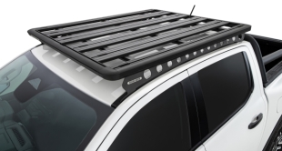 KIT BACKBONE RHINO RACK AVEC GALERIE PIONEER 6 1500 X 1240 MM POUR FORD RANGER  DOUBLE CABINE, FORD RAPTOR ET VOLKSWAGEN AMAROK A PARTIR DE 2023 