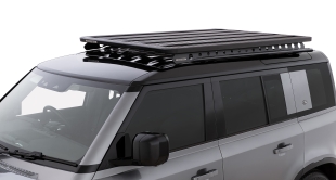 KIT BACKBONE RHINO RACK AVEC GALERIE PIONEER 6 1900 X 1240 MM POUR LAND ROVER NEW DEFENDER 110 A PARTIR DE 2020