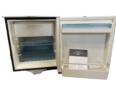 REFRIGERATEUR ENCASTRABLE  D'OCCASION DOMETIC COOLMATIC CRX 65 LITRES