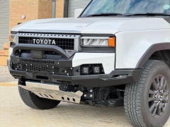 PARE CHOC DE REMPLACEMENT RHINO4X4 EVOLUTION 3D NOIR POUR TOYOTA LANDCRUISER 250