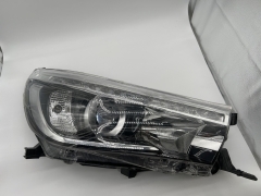 OPTIQUE AVANT DROIT A LED REGLAGE ELECTRIQUE POUR TOYOTA HILUX REVO 2016-2018