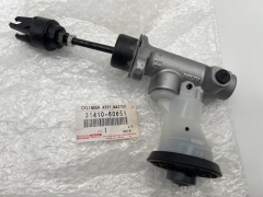 Maître cylindre / Emetteur d'embrayage HDJ100