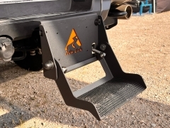 Marchepied rétractable Alu-Cab pour attelage carré US 50 mm (2")