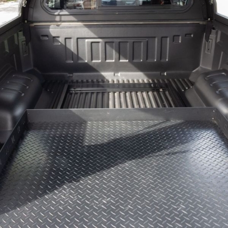 PLATEAU COULISSANT RUUUD SANS PERCAGE POUR TOYOTA HILUX REVO DOUBLE CABINE 2016+