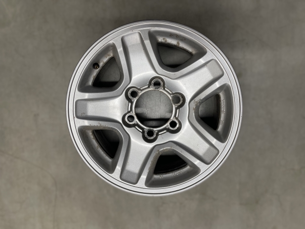 JANTE ALUMINIUM TOYOTA LAND CRUISER KZJ90 – OCCASION