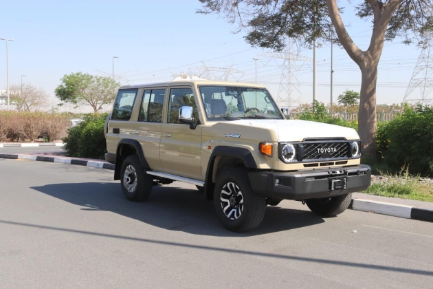 TOYOTA LAND CRUISER GDJ76 V6 4.0L ESSENCE BEIGE BVA6 LX LIMITED 4 PLACES TOUTES OPTIONS