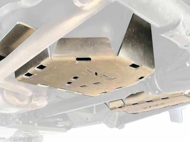 BLINDAGE DE RESERVOIR POUR SUZUKI JIMNY - POSE INCLUSE