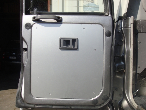 PANNEAUX DE PORTE ARRIERE N4 POUR TOYOTA SERIE 7 EN ALUMINIUM 2.5MM