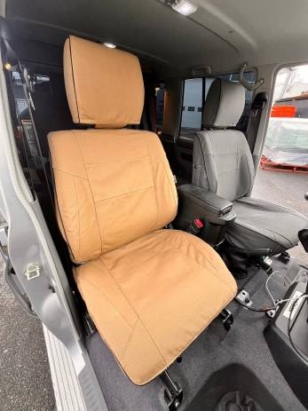 JEU DE HOUSSES DE SIEGES AVANT ET ARRIERE BIEGE POUR TOYOTA LANDCRUISER 79DC ESCAPE GEAR