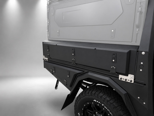 Kit plateau australien Alublack avec coffres de rangement compatible ModCAP pour Toyota Hilux 2016+ extra cabine