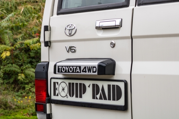 ÉCLAIRAGE DE PLAQUE POUR TOYOTA LAND CRUISER SÉRIE 70