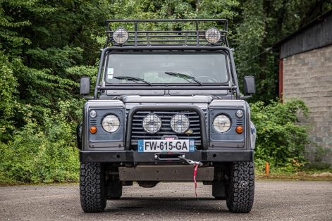 Treuil installé sur Defender par Equip'raid