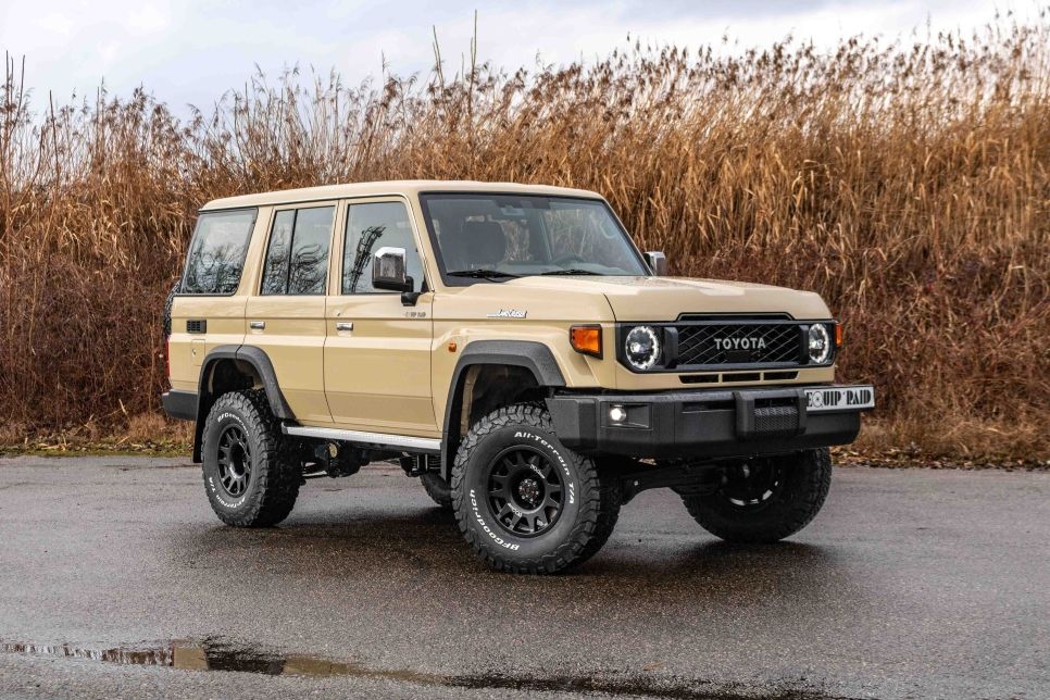 Face avant Toyota Land Cruiser LC76 préparé Equip'Raid