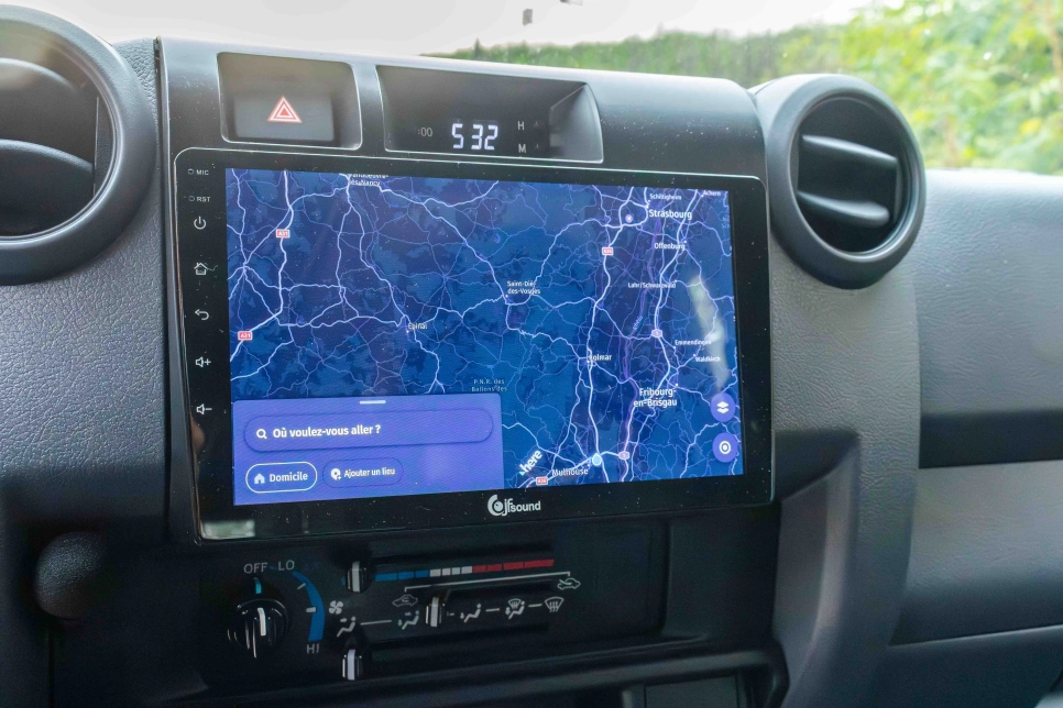 Autoradio de remplacement écran 9 pouces pour Toyota Land Cruiser série 7