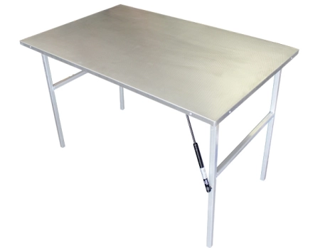 Ford Ranger PXIV préparation tout terrain pick up 4x4 raid bivouac en Alsace table