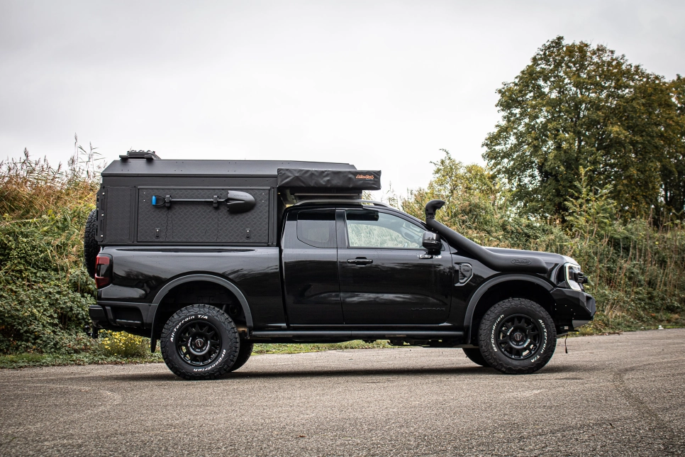 Ford Ranger PXIV préparation tout terrain pick up 4x4 raid bivouac en Alsace vue latérale